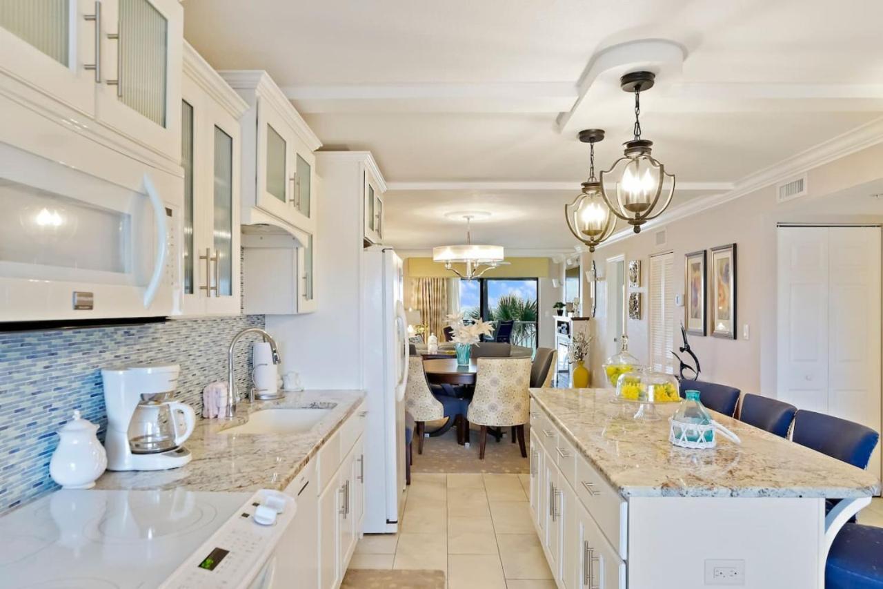 Sand Castle 507 2Bd 2Ba Beachfront Oasis Clearwater Beach Exterior foto